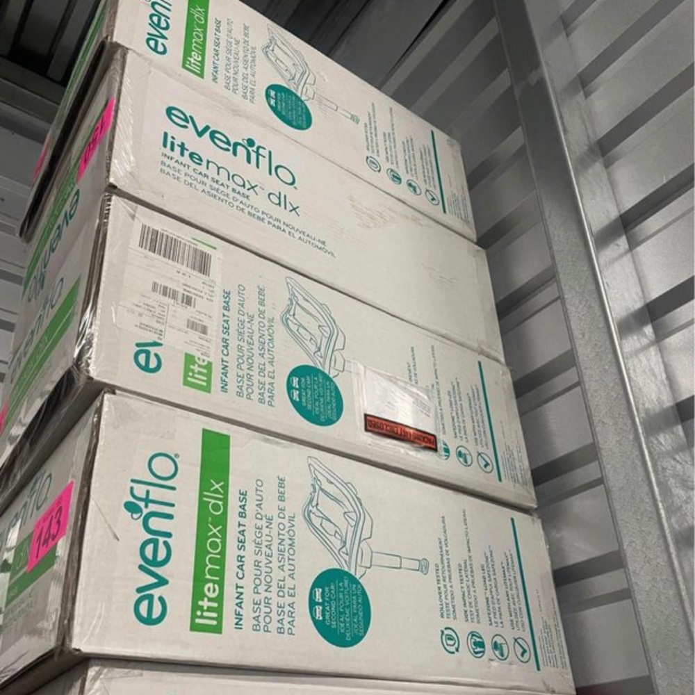 Evenflo Litemax Dlx car seat base NEW IN BOX